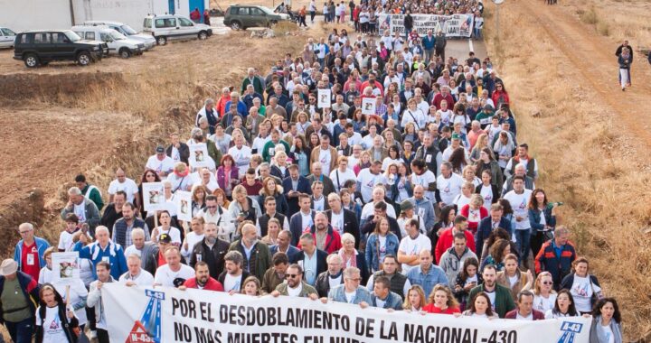 Manifestación de este jueves en Navalvillar de Pela Plataforma N-430