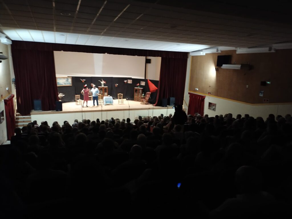 Grupo de Teatro Duende en la Casa de la Cultura COSTA DULCE RADIO