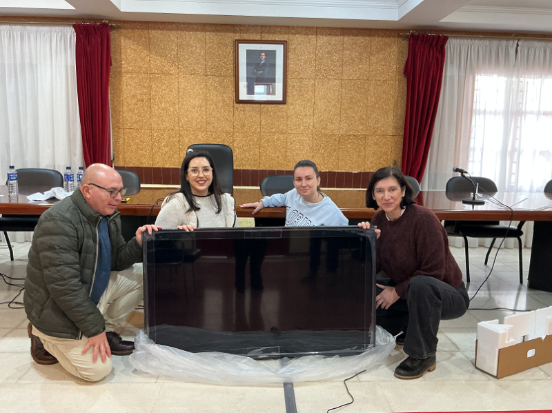 Material tecnológico para el espacio Nubeteca en Orellana la Vieja DIP BADAJOZ