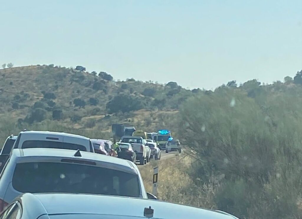 Accidente en la EX-115 REDES SOCIALES