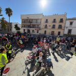 Más de un centenar de ciclistas se daban cita este domingo en el Día de la Bicicleta